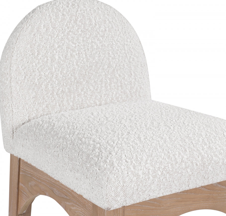 Cream from Meridian - Luna Furniture