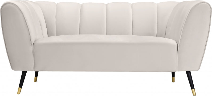 Beaumont Cream Velvet Loveseat from Meridian - Luna Furniture