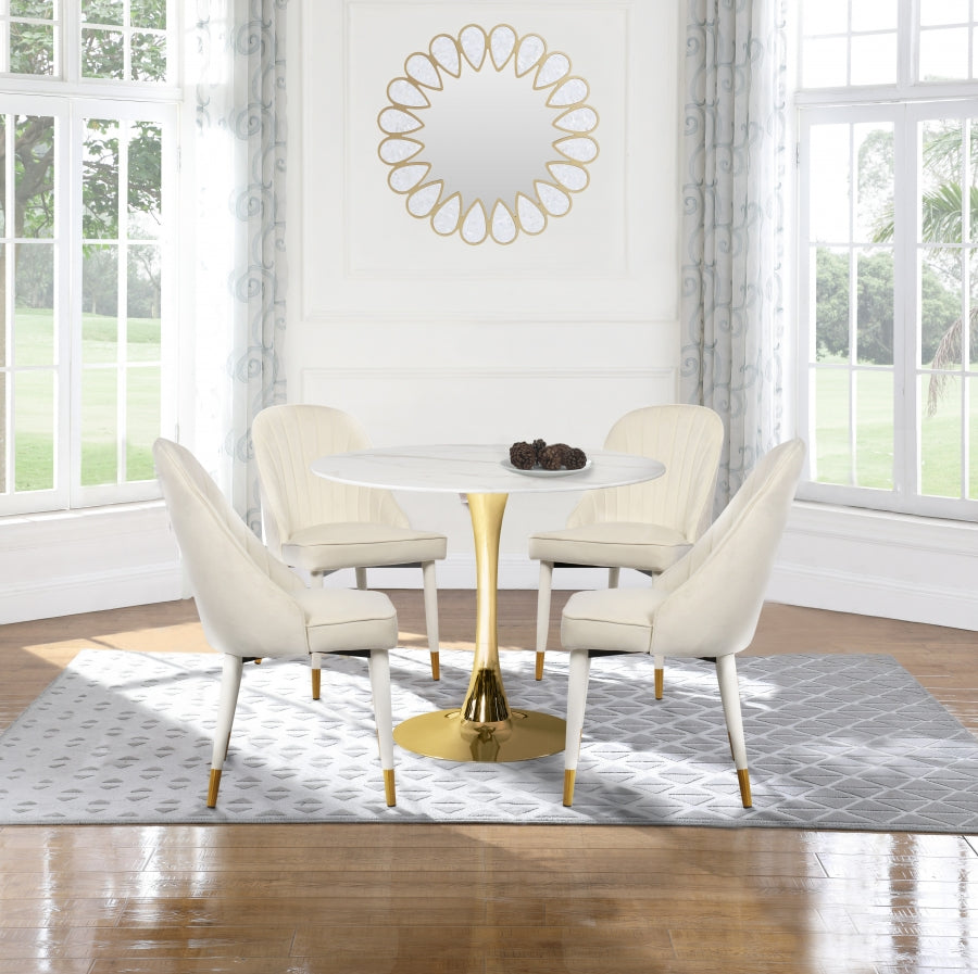 Belle Cream Velvet Dining Chair, Set of 2 from Meridian - Luna Furniture