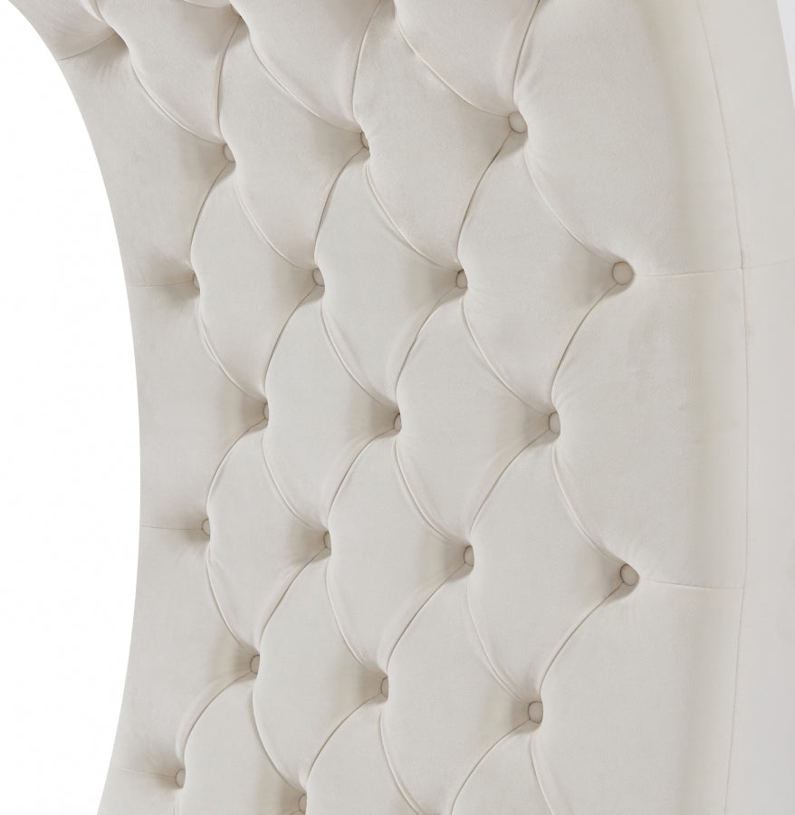 Crescent Cream Velvet Chair from Meridian - Luna Furniture