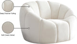 Elijah Cream Velvet Chair from Meridian - Luna Furniture