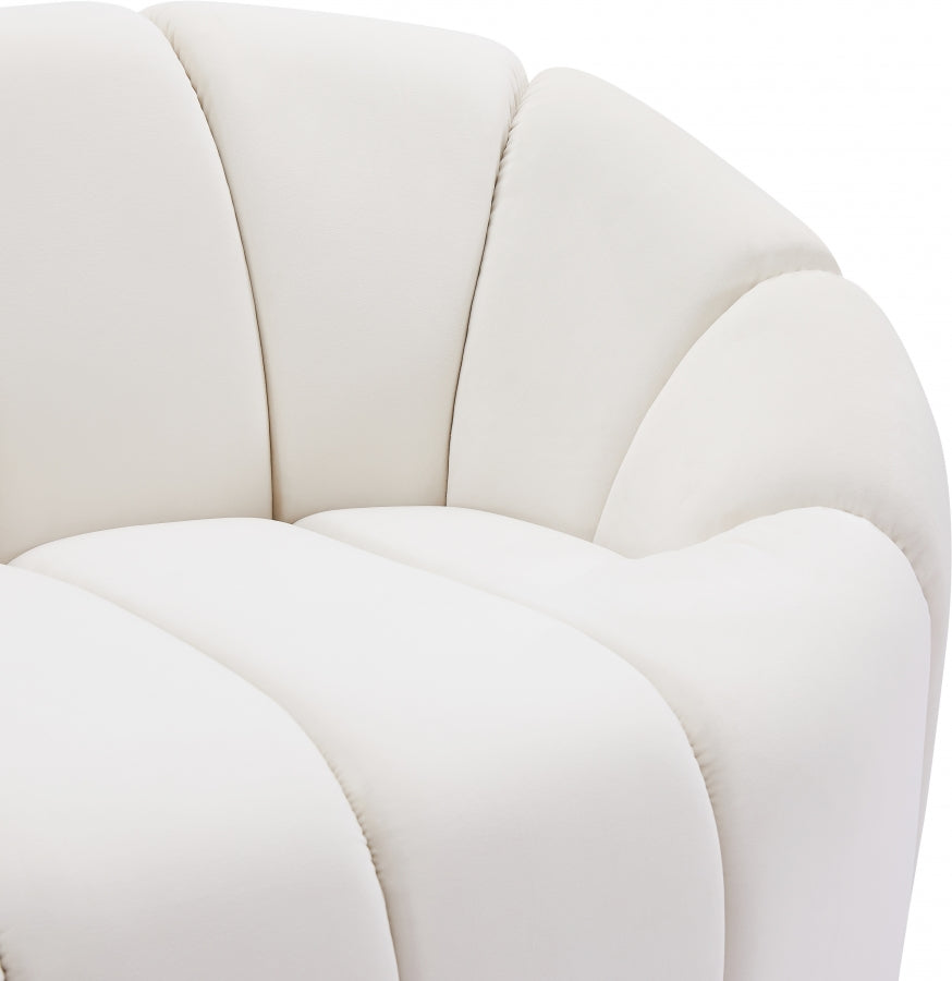 Elijah Cream Velvet Chair from Meridian - Luna Furniture