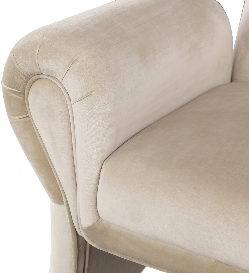 Cream Fleurette Velvet Accent Chair from Meridian - Luna Furniture