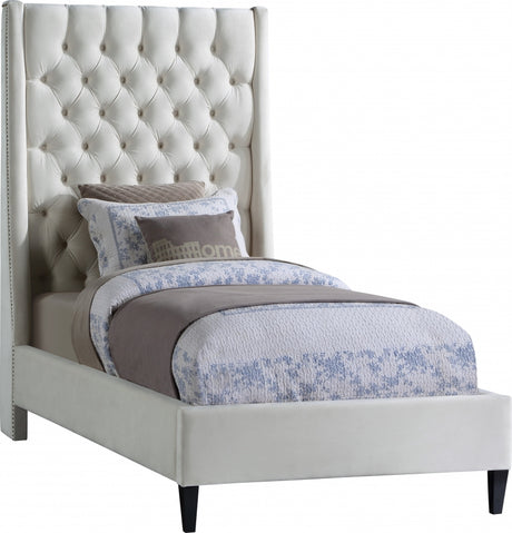 Fritz Cream Velvet Twin Bed from Meridian - Luna Furniture