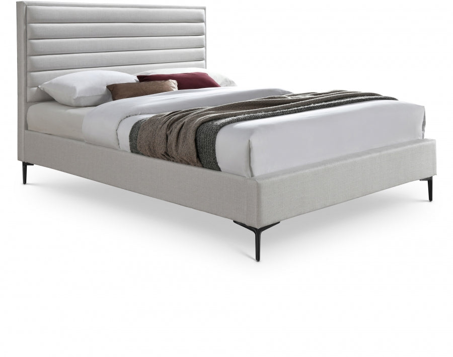 Hunter Cream Linen Textured King Bed from Meridian - Luna Furniture