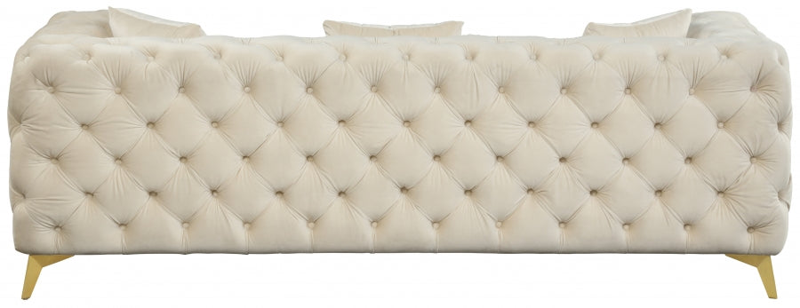 Kingdom Cream Velvet Sofa from Meridian - Luna Furniture