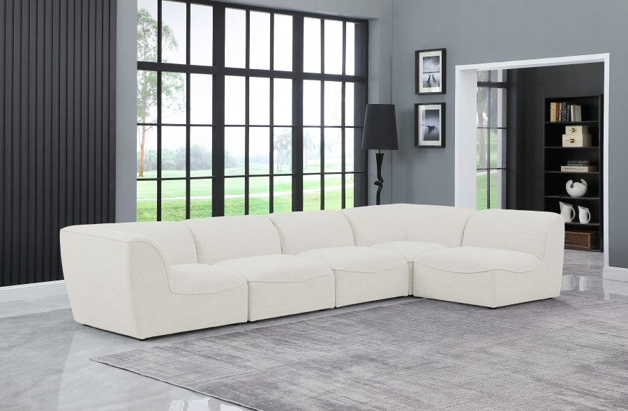 Miramar Cream Modular Sectional from Meridian - Luna Furniture