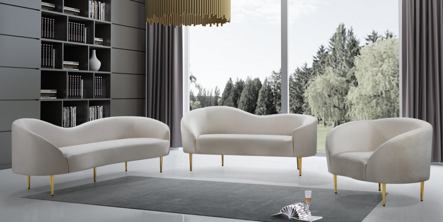 Ritz Cream Velvet Loveseat from Meridian - Luna Furniture