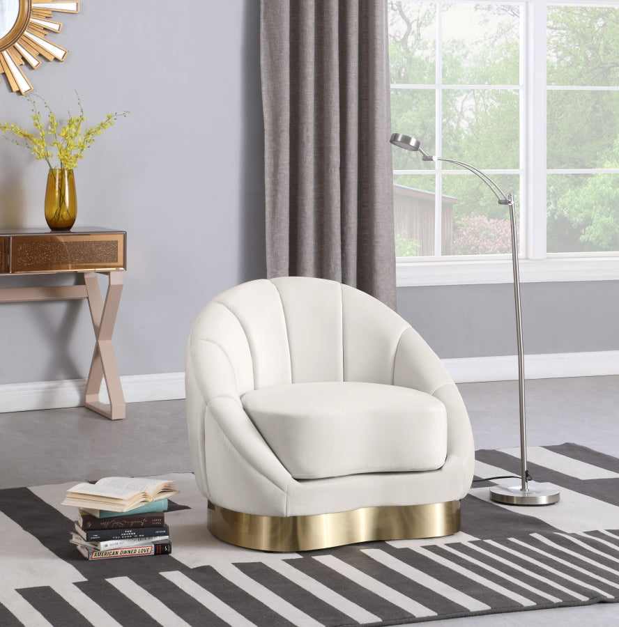 Shelly Cream Velvet Chair from Meridian - Luna Furniture