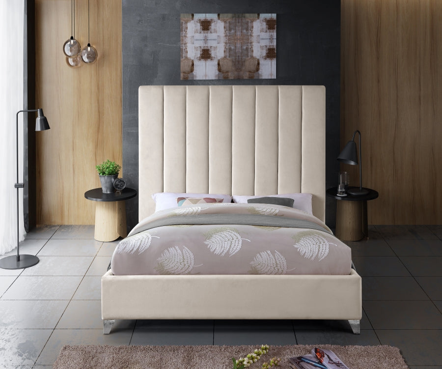 Via Cream Velvet Full Bed from Meridian - Luna Furniture