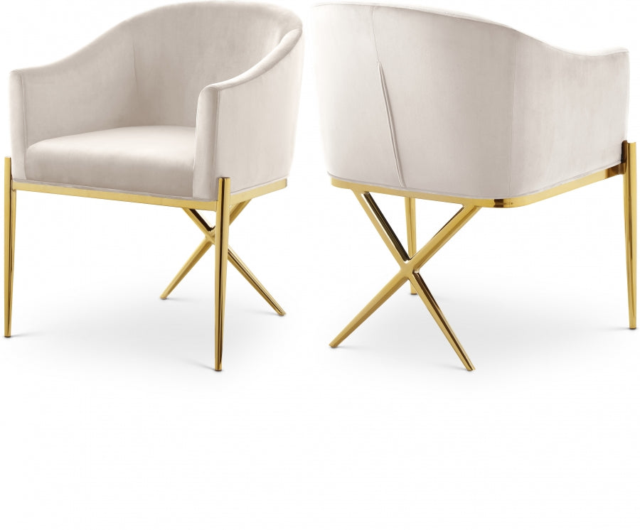 Xavier Cream Velvet Dining Chair from Meridian - Luna Furniture