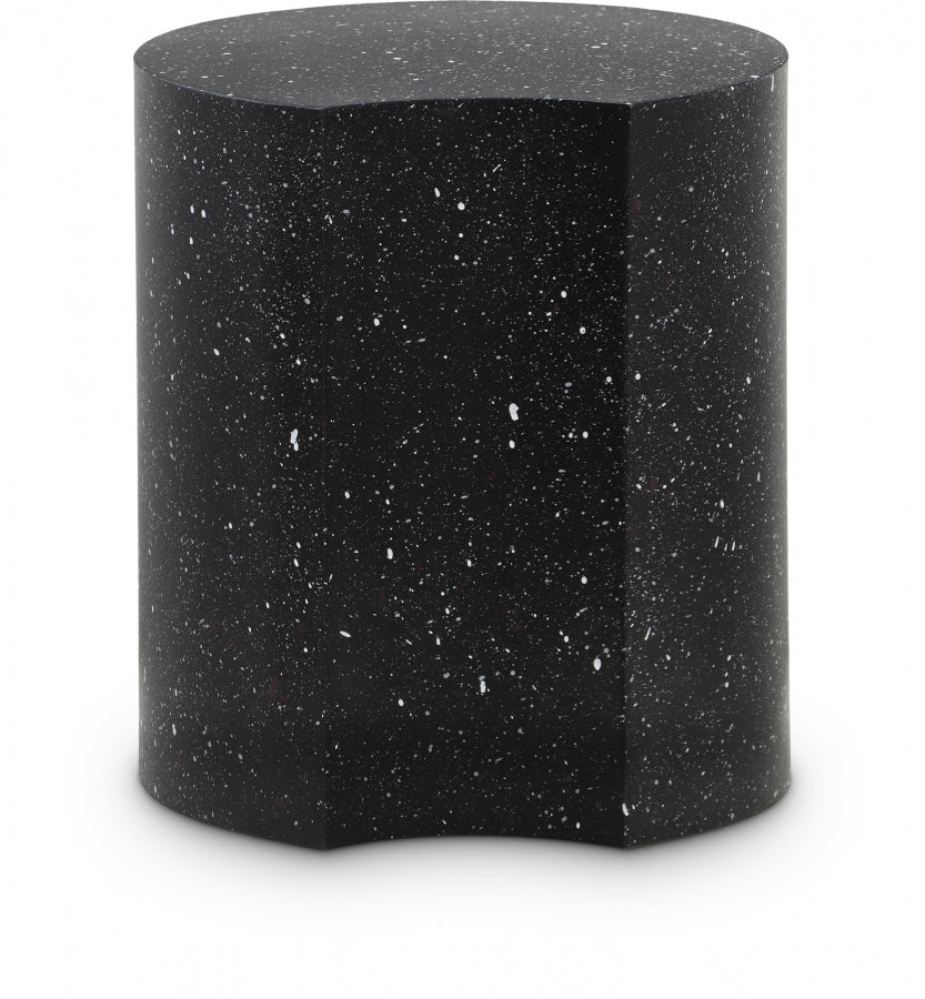 Dimple End Table Black from Meridian - Luna Furniture