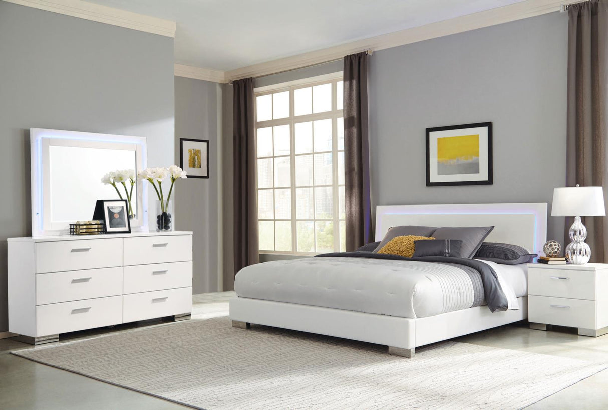 Felicity Glossy White 4-Piece California King Bedroom Set with LED Headboard and Mirror from Coaster - Luna Furniture