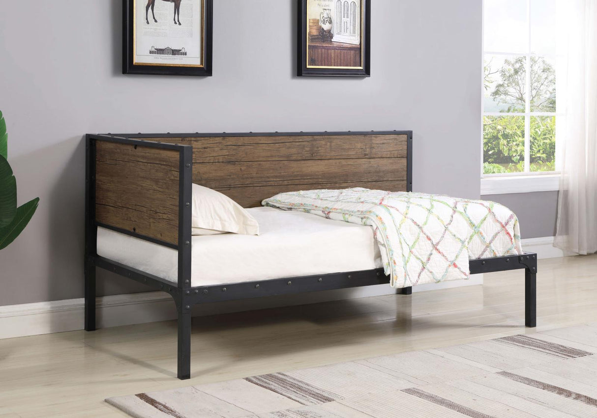 Getler Weathered Chestnut/Black Daybed from Coaster - Luna Furniture