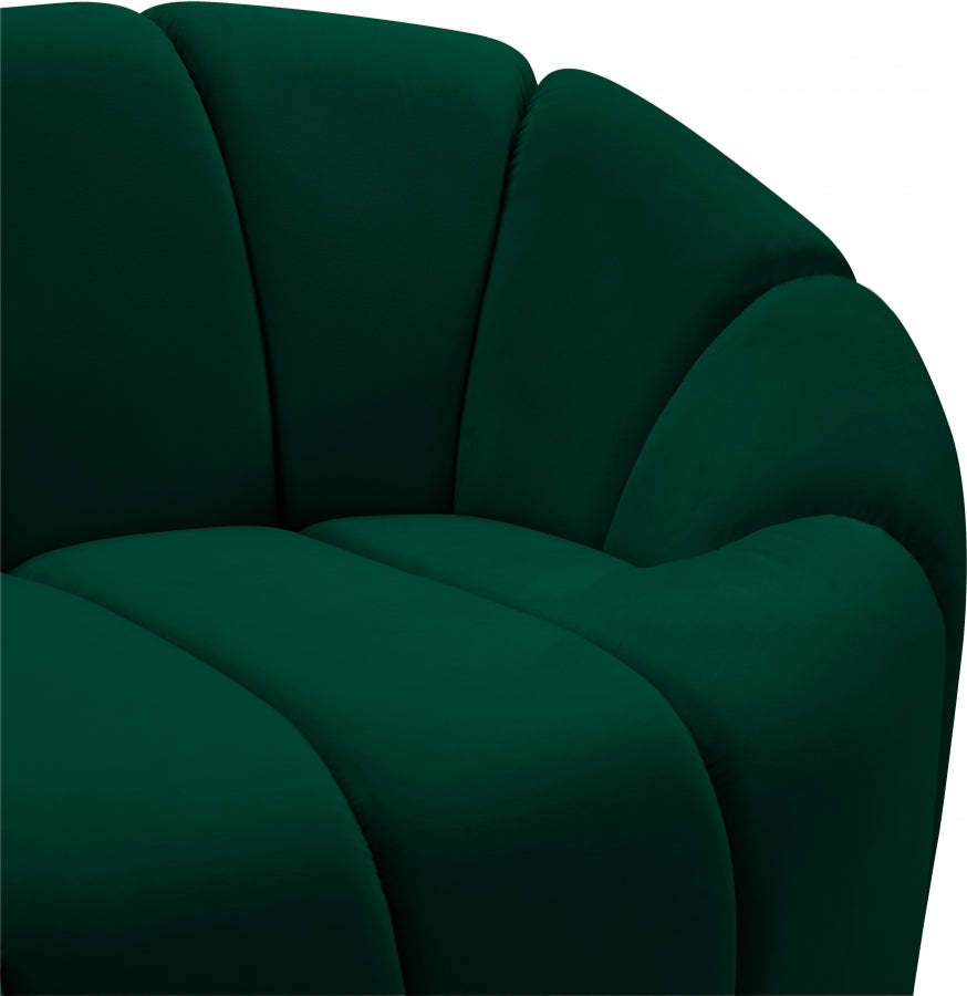 Elijah Green Velvet Loveseat from Meridian - Luna Furniture