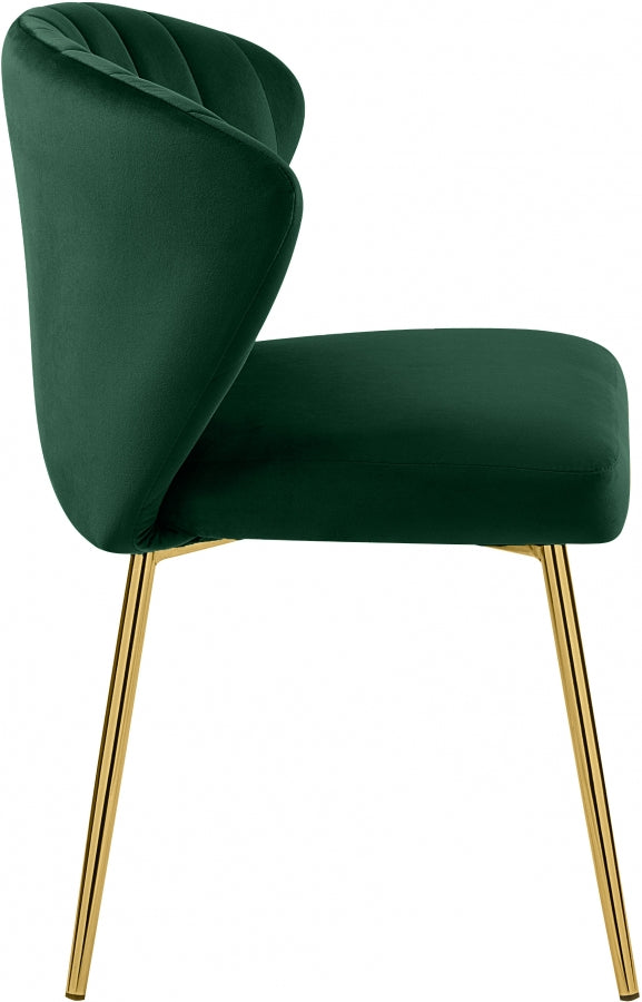 Finley Green Velvet Chair from Meridian - Luna Furniture