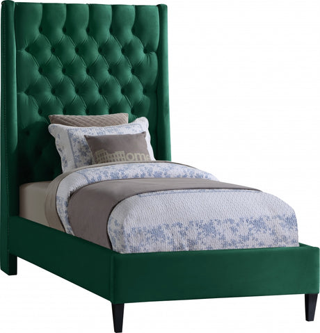 Fritz Green Velvet Twin Bed from Meridian - Luna Furniture