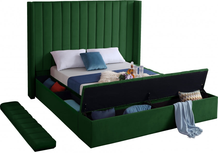 Kiki Green Velvet Full Bed from Meridian - Luna Furniture