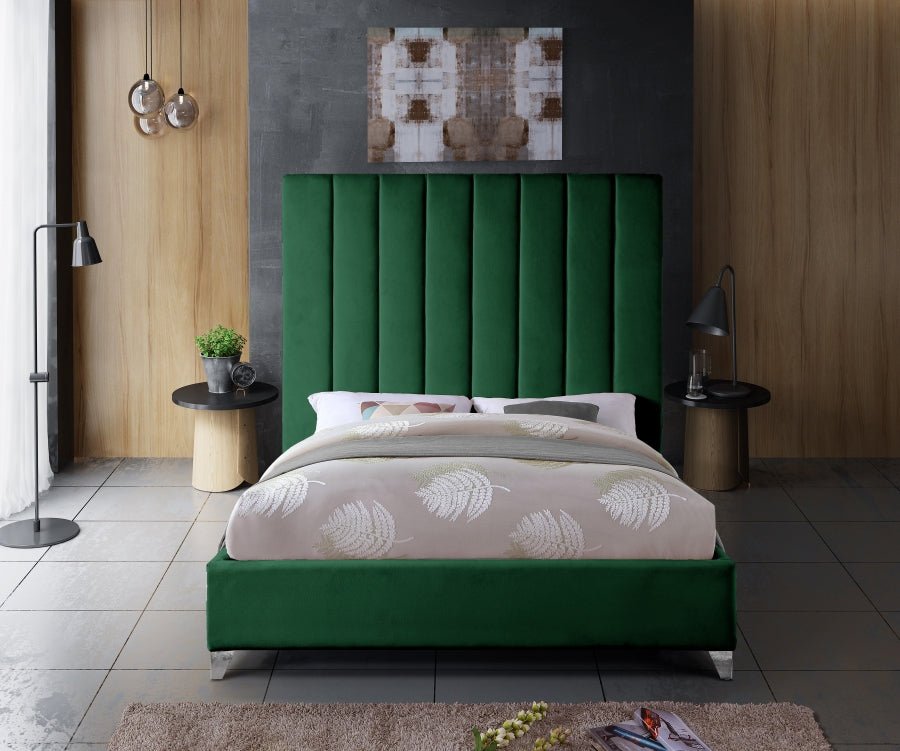 Via Green Velvet Full Bed from Meridian - Luna Furniture