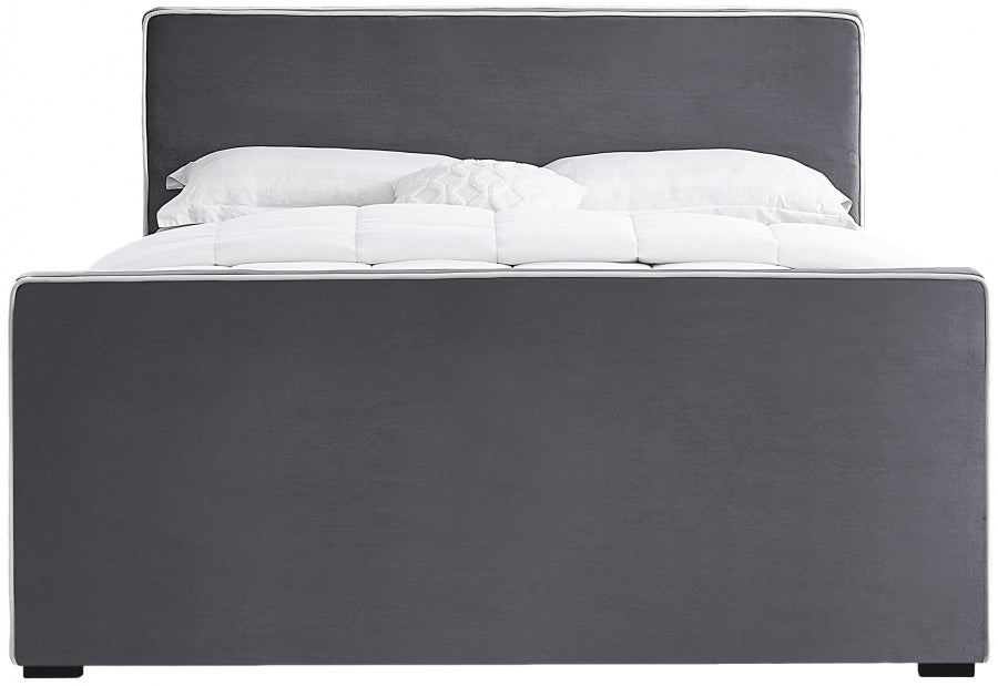 Dillard Grey Velvet Full Bed from Meridian - Luna Furniture