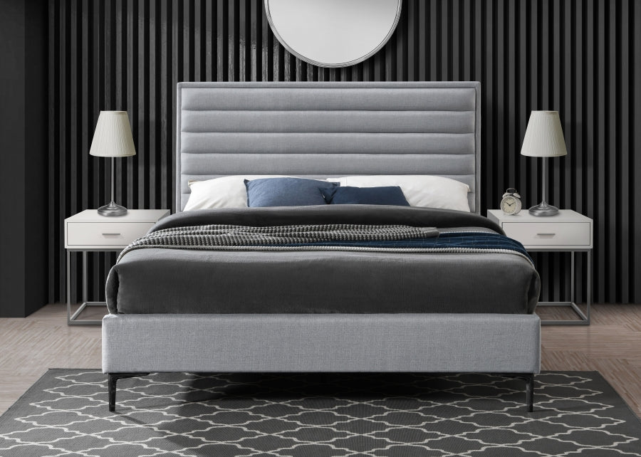 Hunter Grey Linen Textured Full Bed from Meridian - Luna Furniture