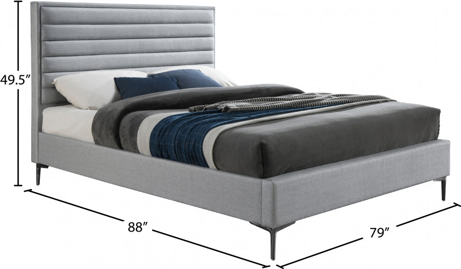 Hunter Grey Linen Textured King Bed from Meridian - Luna Furniture