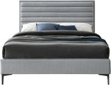 Hunter Grey Linen Textured King Bed from Meridian - Luna Furniture