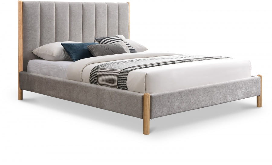 Grey Kona Fabric Queen Bed from Meridian - Luna Furniture