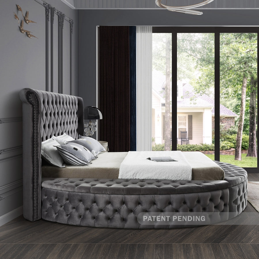 Luxus Grey Velvet Queen Bed from Meridian - Luna Furniture