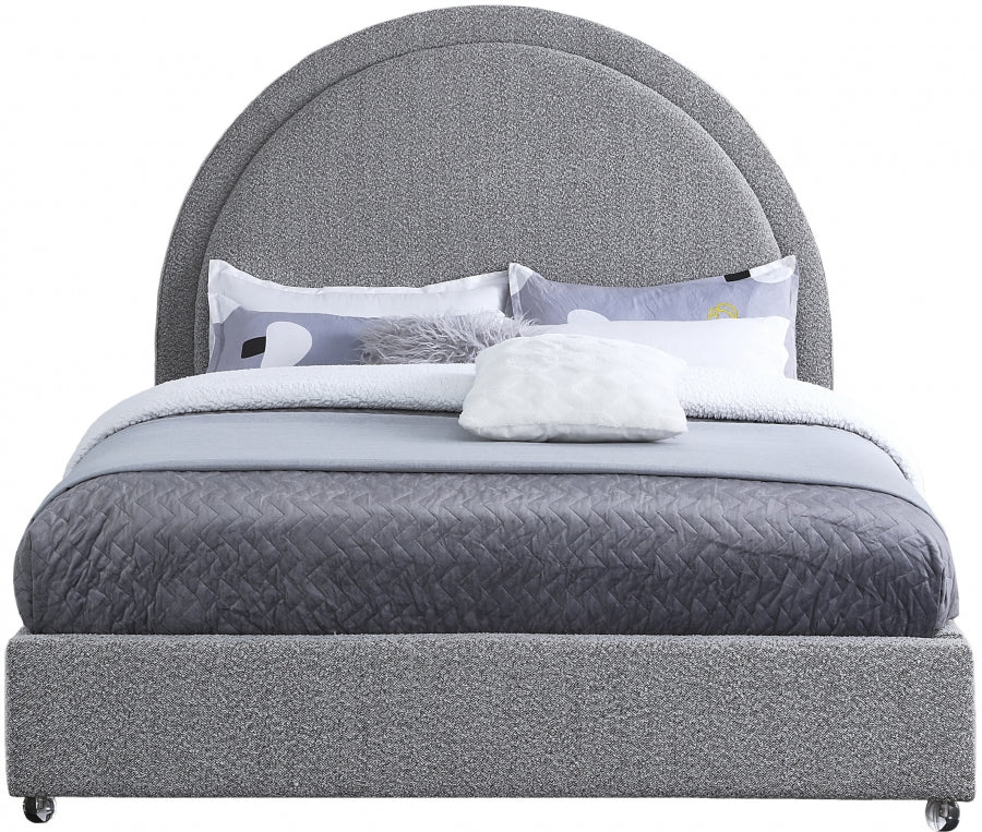 Milo Grey Boucle Fabric Full Bed from Meridian - Luna Furniture