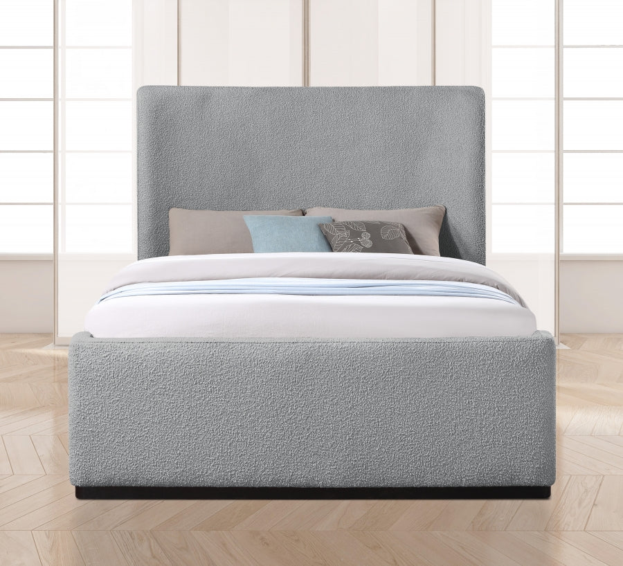 Oliver Grey Boucle Fabric King Bed from Meridian - Luna Furniture