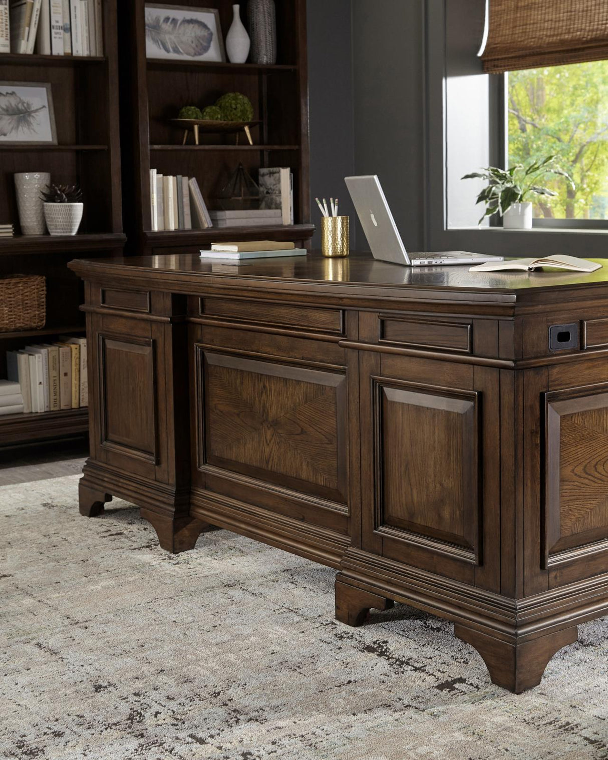 Hartshill Executive Desk with File Cabinets Burnished Oak - 881281 - Luna Furniture