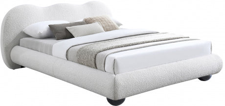 Hyde Boucle Fabric Full Bed (3 Boxes) Cream from Meridian - Luna Furniture