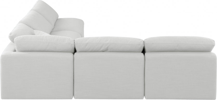 Indulge Linen Textured Fabric Sectional White from Meridian - Luna Furniture