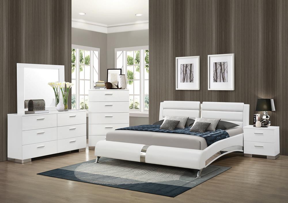 Jeremaine California King Upholstered Bed White from Coaster - Luna Furniture