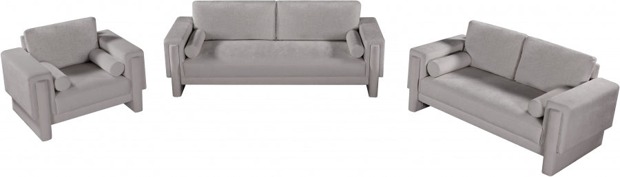 Madeline Chenille Fabric Loveseat Grey from Meridian - Luna Furniture