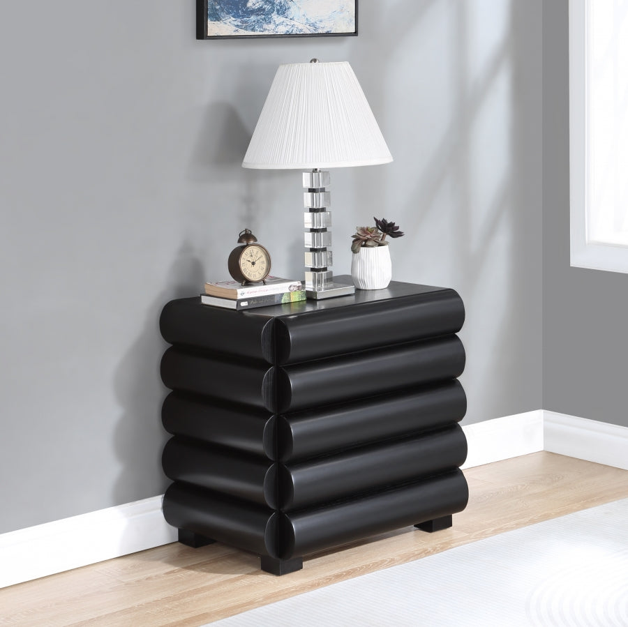 Maverick Night Stand / Side Table Black from Meridian - Luna Furniture