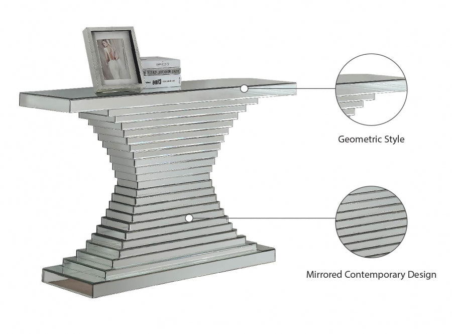 Nexus Console Table from Meridian - Luna Furniture