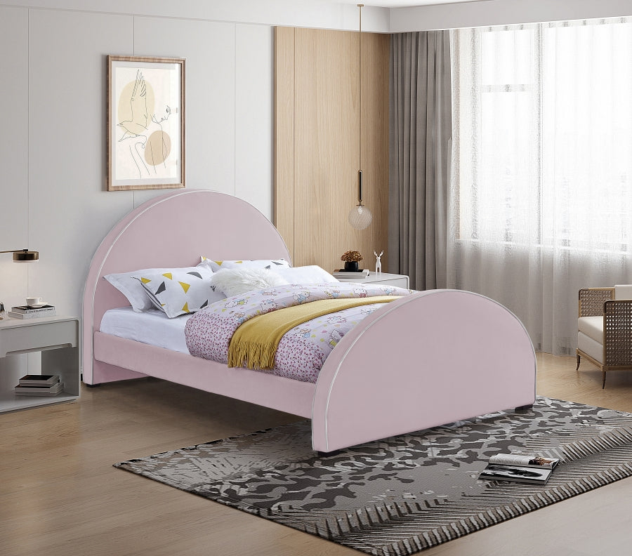 Brody Pink Velvet Full Bed from Meridian - Luna Furniture