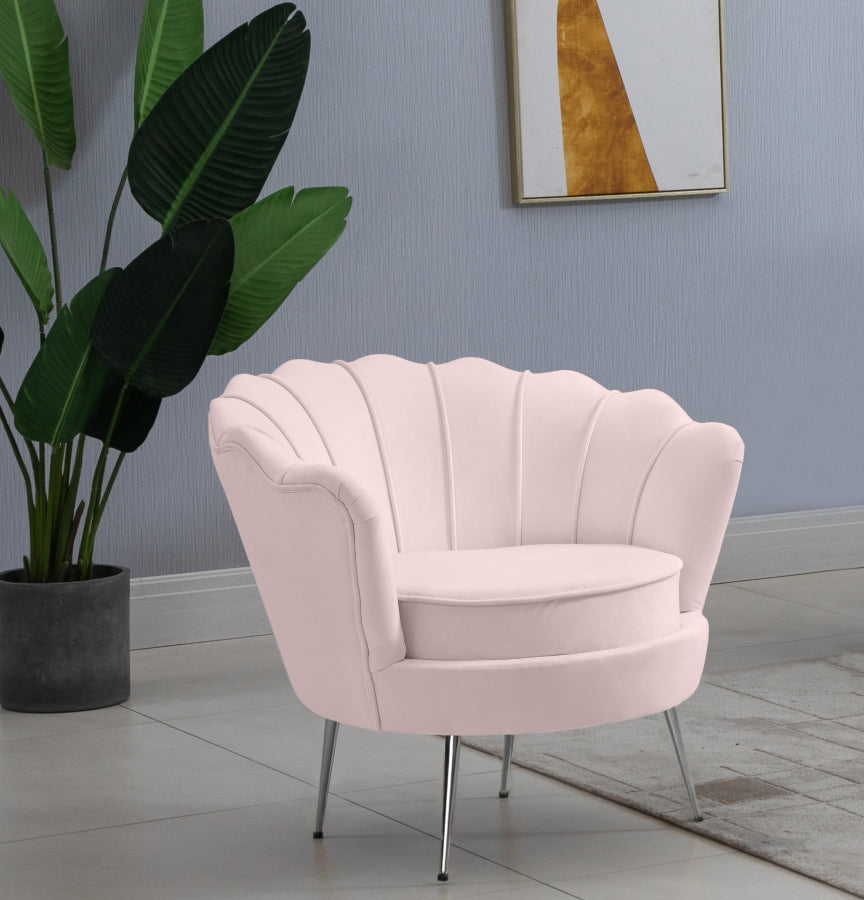 Gardenia Pink Velvet Chair from Meridian - Luna Furniture