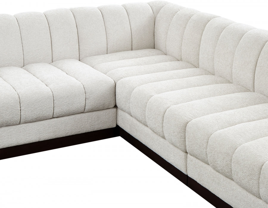 Quinn Chenille Fabric Sectional Cream from Meridian - Luna Furniture