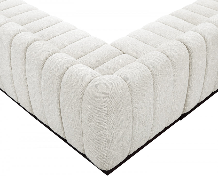 Quinn Chenille Fabric Sectional Cream from Meridian - Luna Furniture