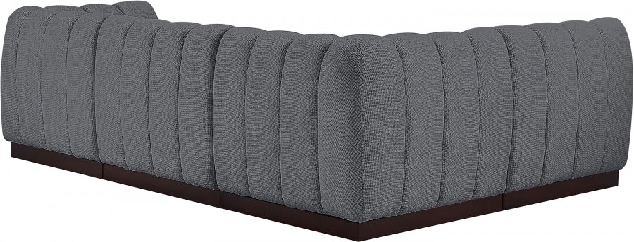 Quinn Chenille Fabric Sectional Grey from Meridian - Luna Furniture