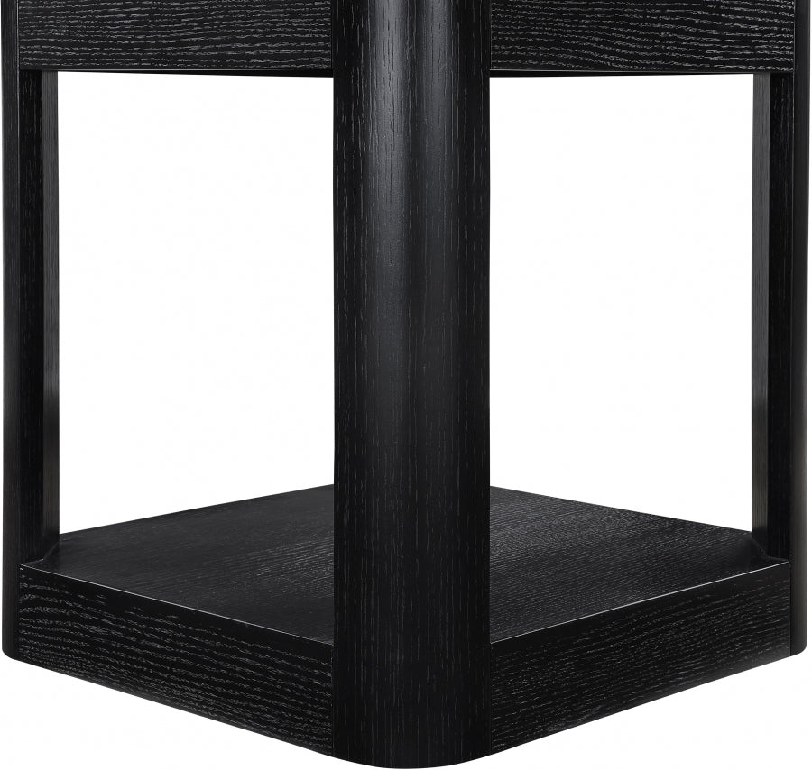 Reeves End Table Black from Meridian - Luna Furniture