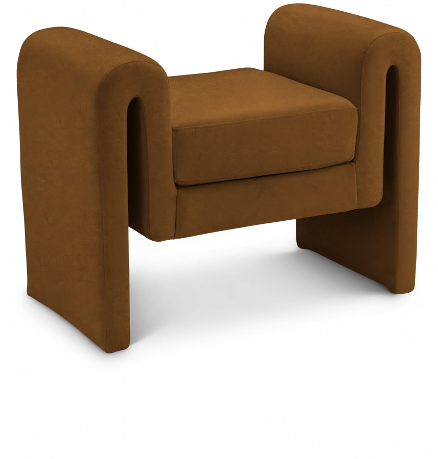 Stylus Saddle Velvet 31.5" Bench from Meridian - Luna Furniture