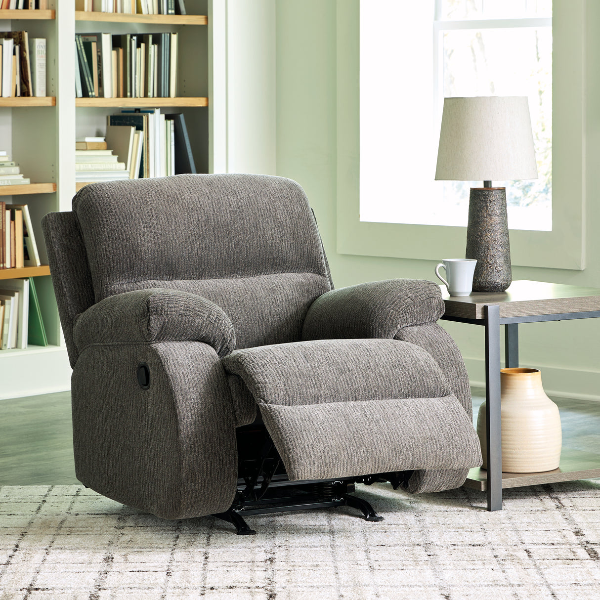 Scranto Brindle Recliner - 6650225 - Luna Furniture