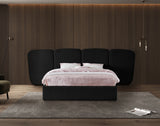 Shiloh Boucle Fabric King Bed (3 Boxes) Black from Meridian - Luna Furniture