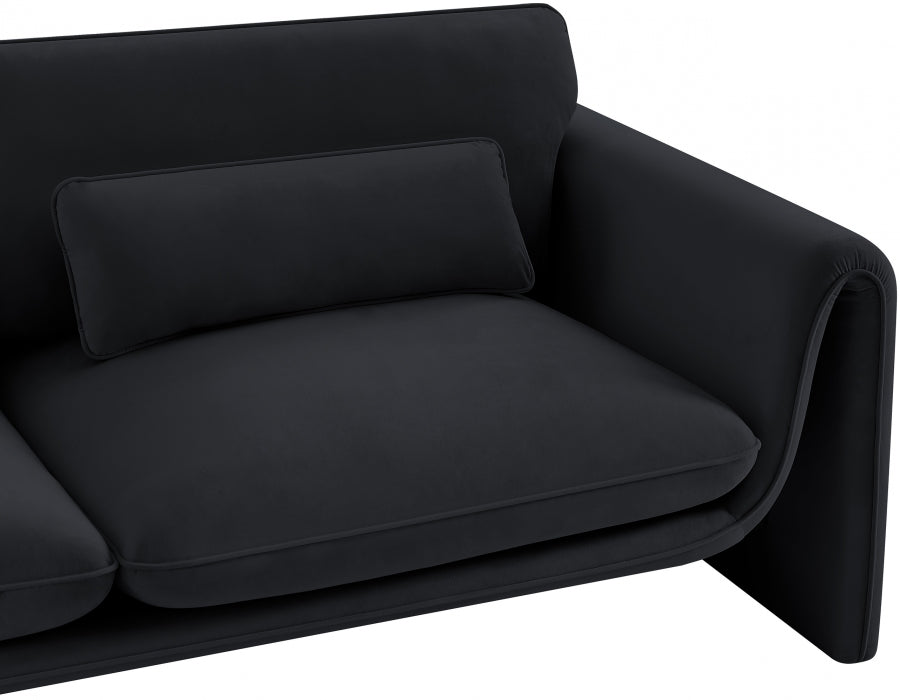 Sloan Velvet Loveseat Black from Meridian - Luna Furniture