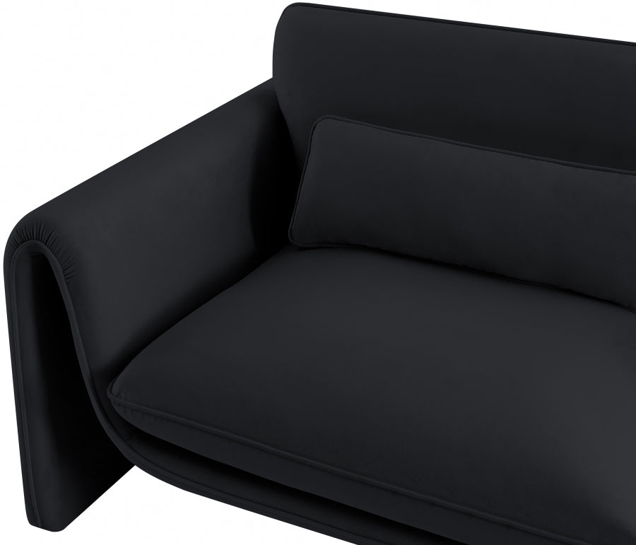 Sloan Velvet Loveseat Black from Meridian - Luna Furniture