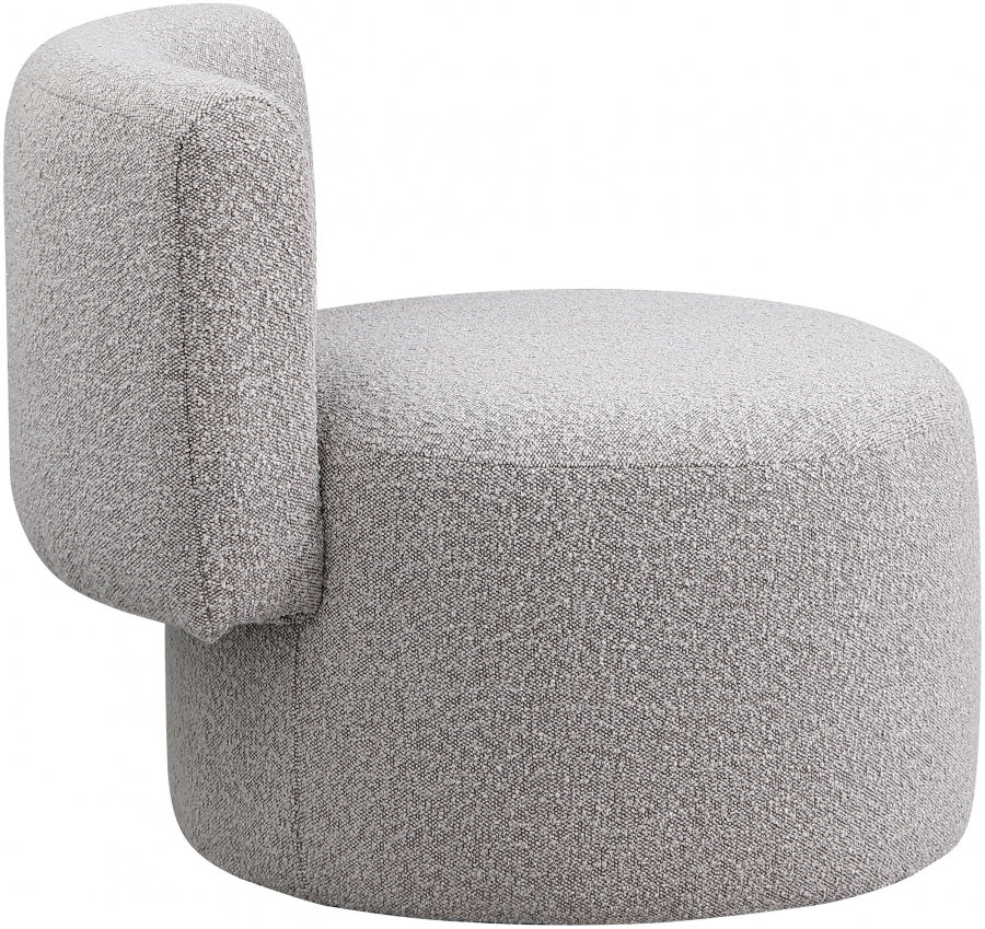 Como Taupe Boucle Fabric Accent Chair from Meridian - Luna Furniture